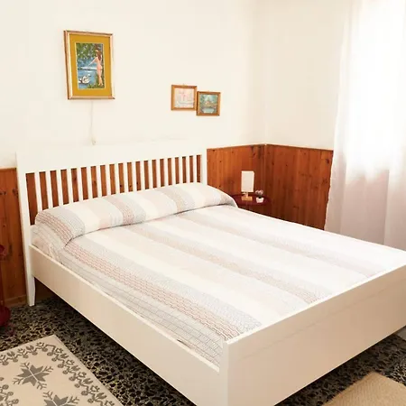 Casa Efisia R5769 *